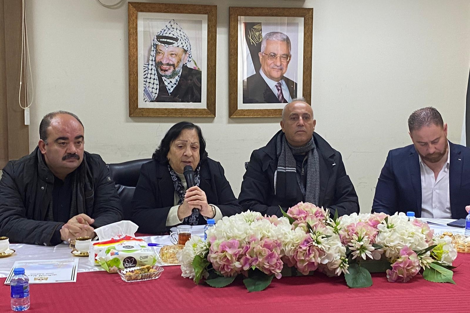 جانب من اللقاء (تصوير: ثائر أبو بكر/وفا)